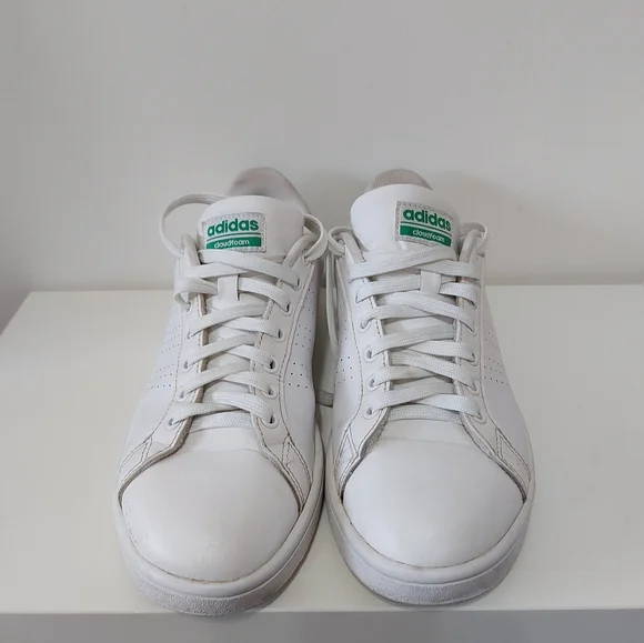 Adidas shoes - Picture 4 of 16